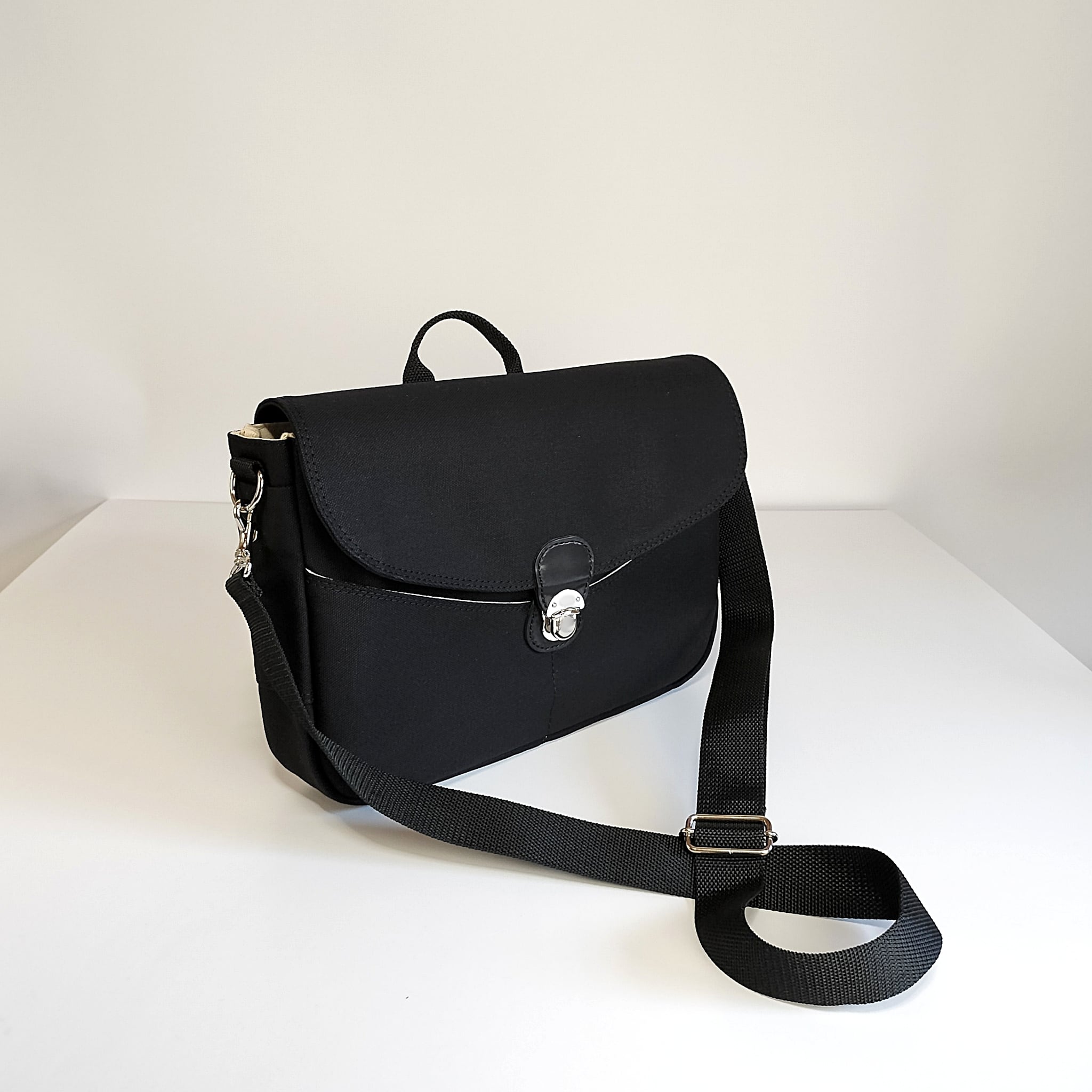 ツー　(リュック&ショルダーバッグ) 2way ショルダーリュック | JUTSUBI Design Store