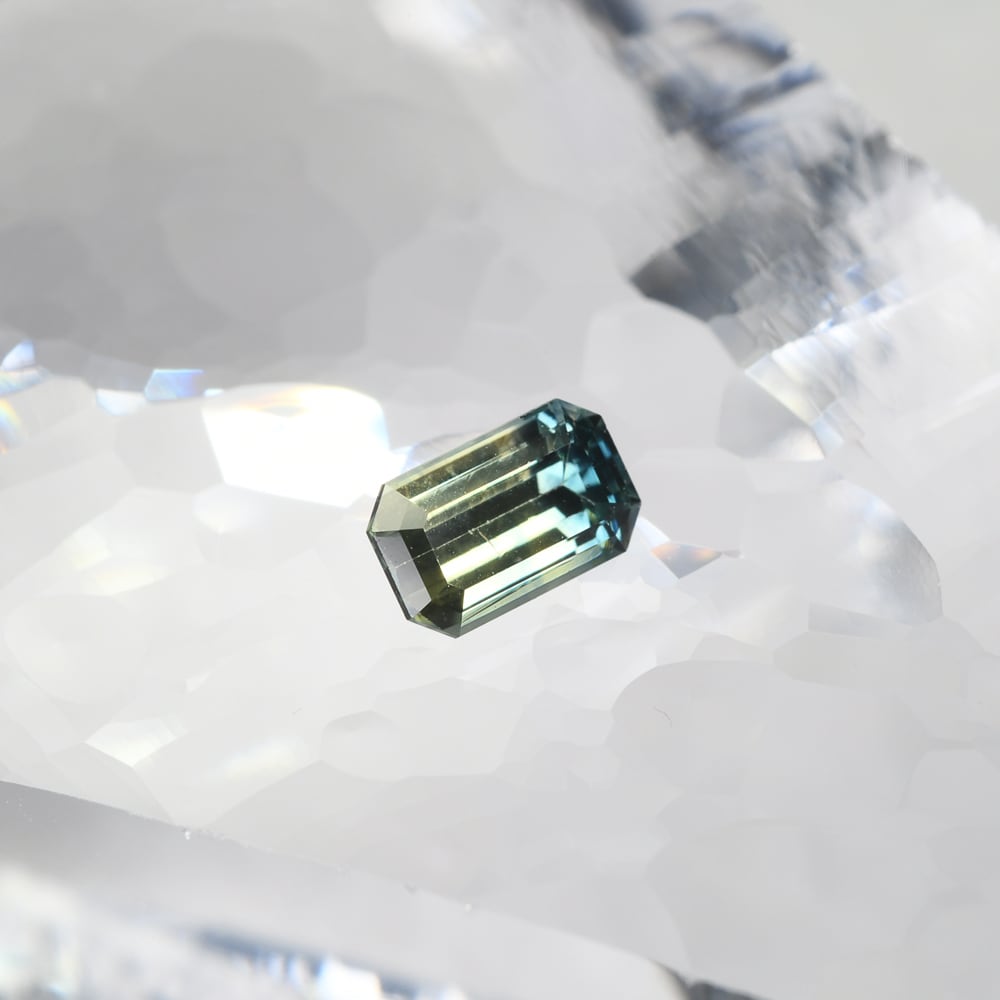 1/10新着】バイカラーサファイア 0.409ct #JWA208 | EBiS GEM