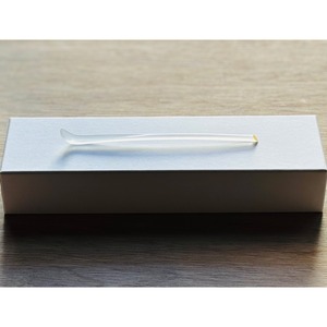 アクリルの茶杓　月雫