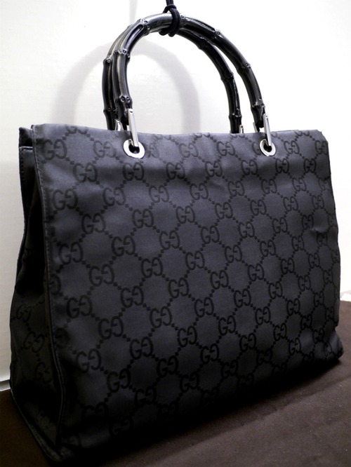 ◆GUCCI グッチ バンブーライン GG柄 A4対応ビジネス可 ナイロン トート ハンド バッグ 黒◆ 書類等も入れやすい便利な2層構造の秀逸モデル