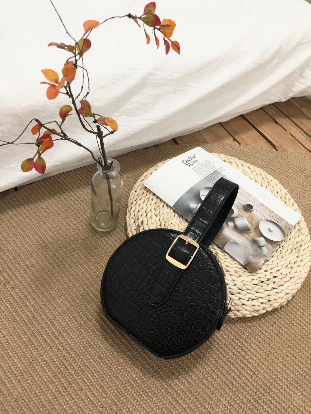 ラウンドバッグ