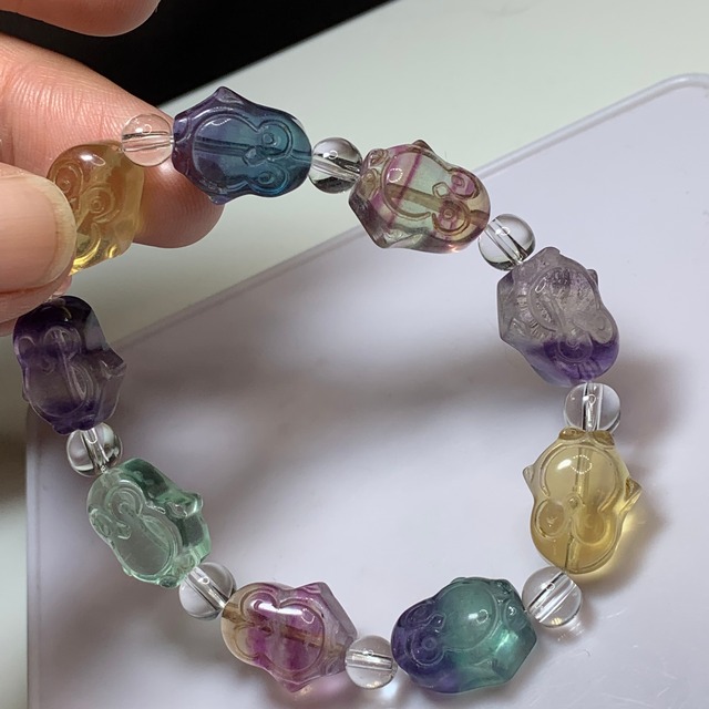5.カラフルペンギン☆フローライト ブレスレット