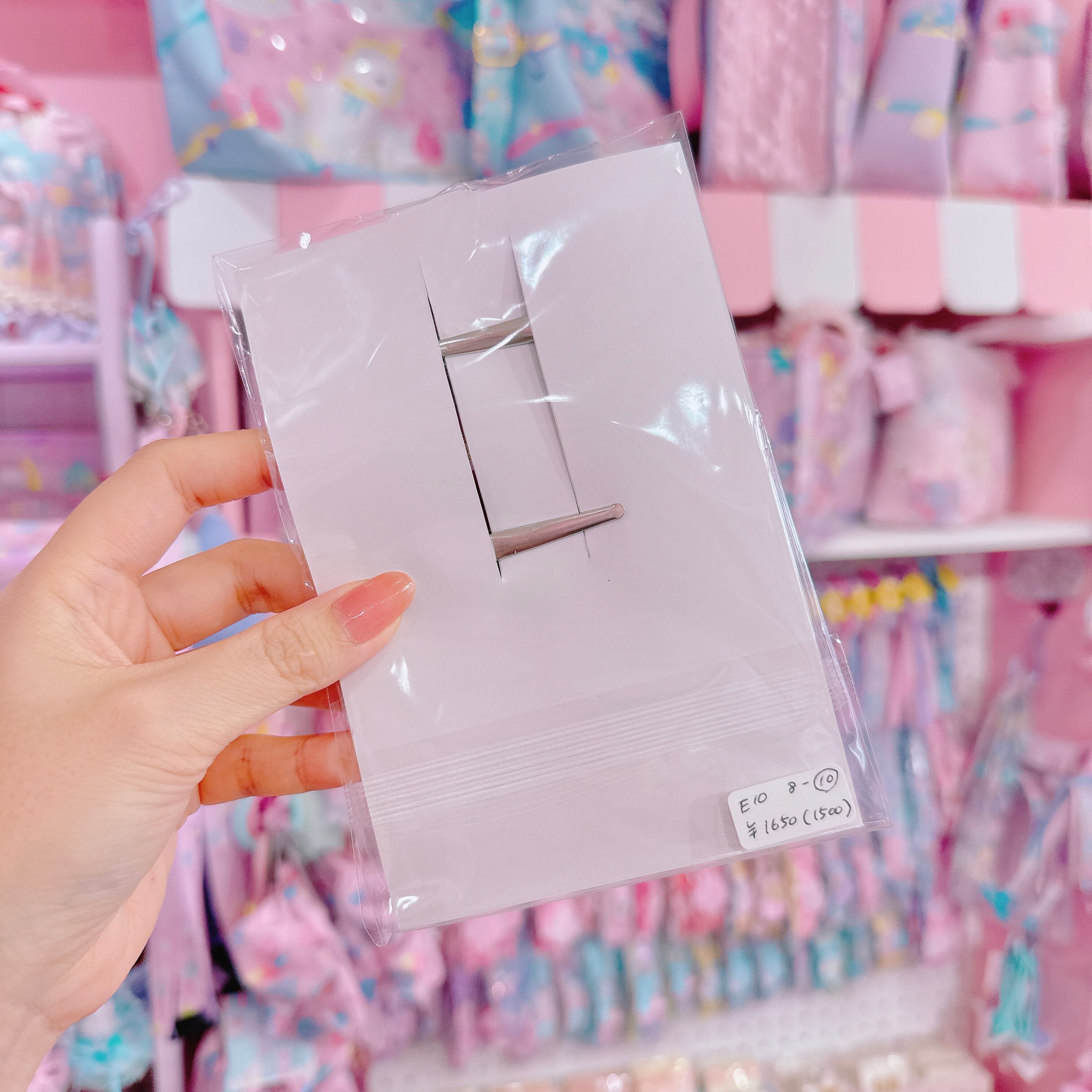 【E10】8-10ツインヘアクリップ