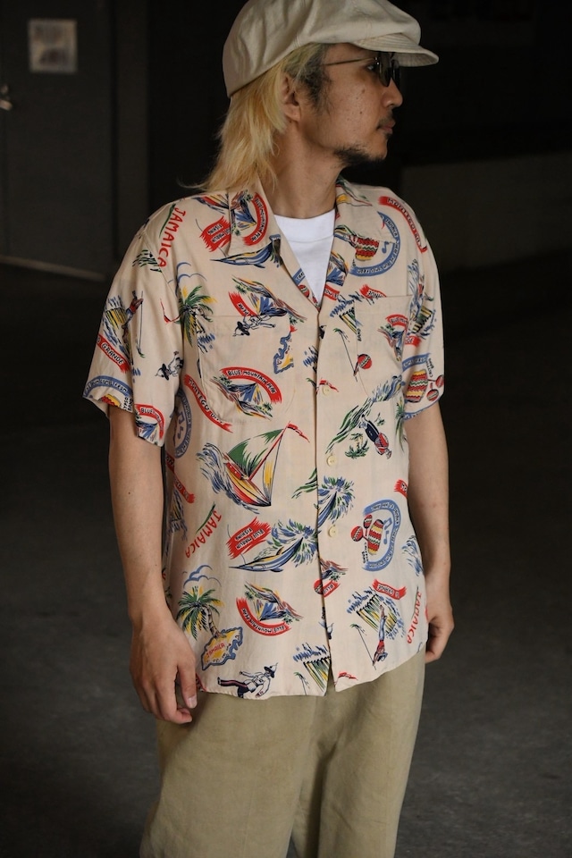 OK/50-60's "unknown" rayon hawaian shirt