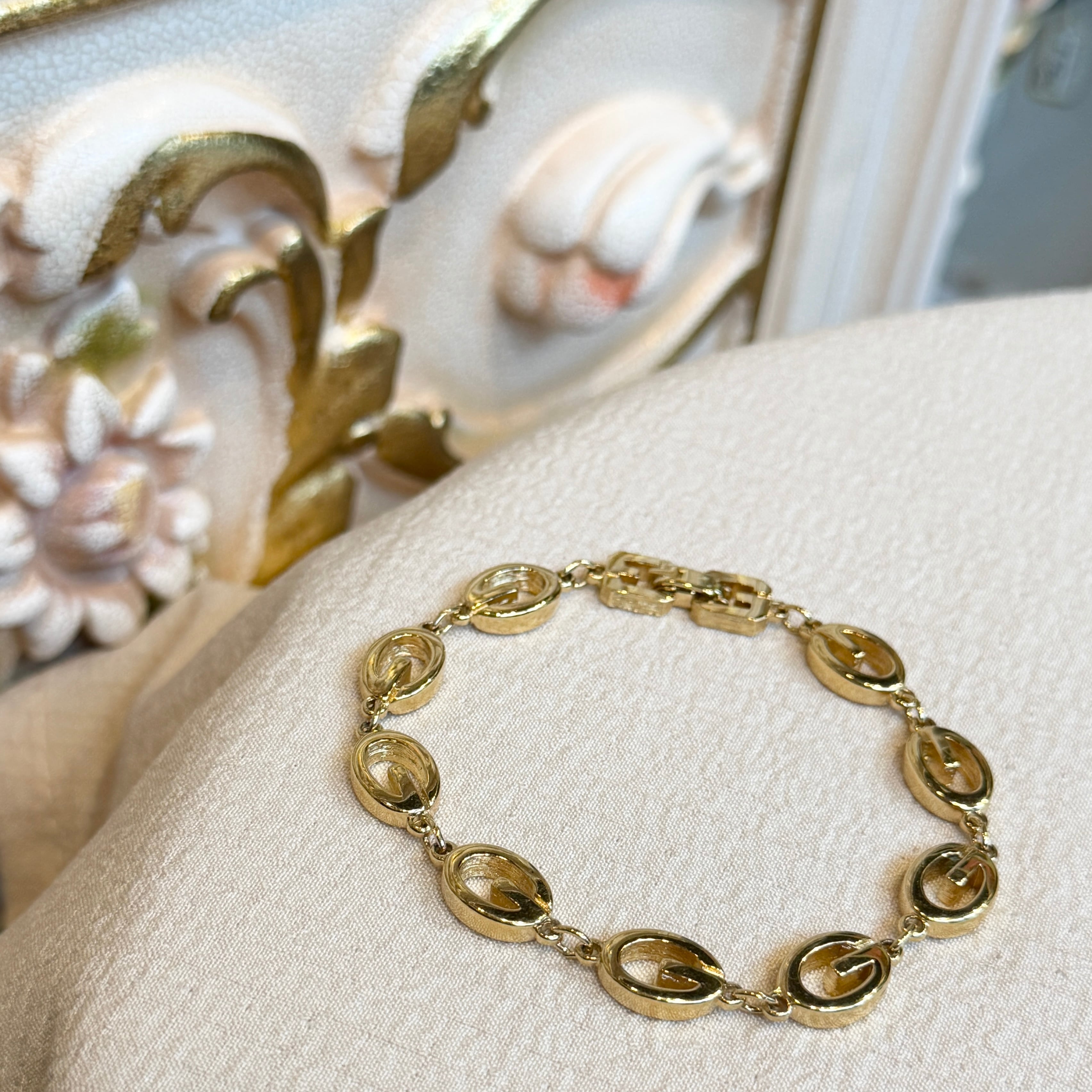 GIVENCHY bracelet | CHIMI VINTAGE