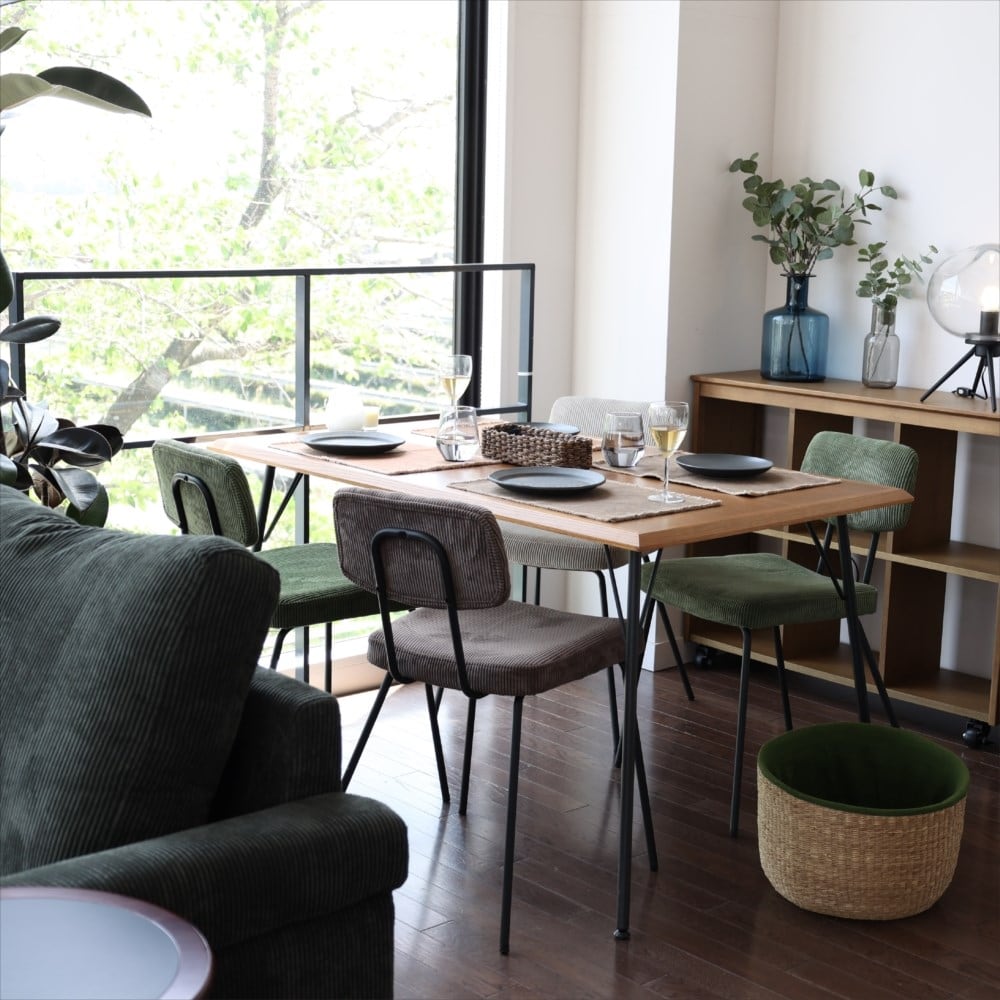 北欧レトロ ミッドセンチュリー 4段ラウンドテーブル ガラスサイドテーブル 全黒 北欧レトロ ミッドセンチュリー 4段ラウンドテーブル ガラスサイド