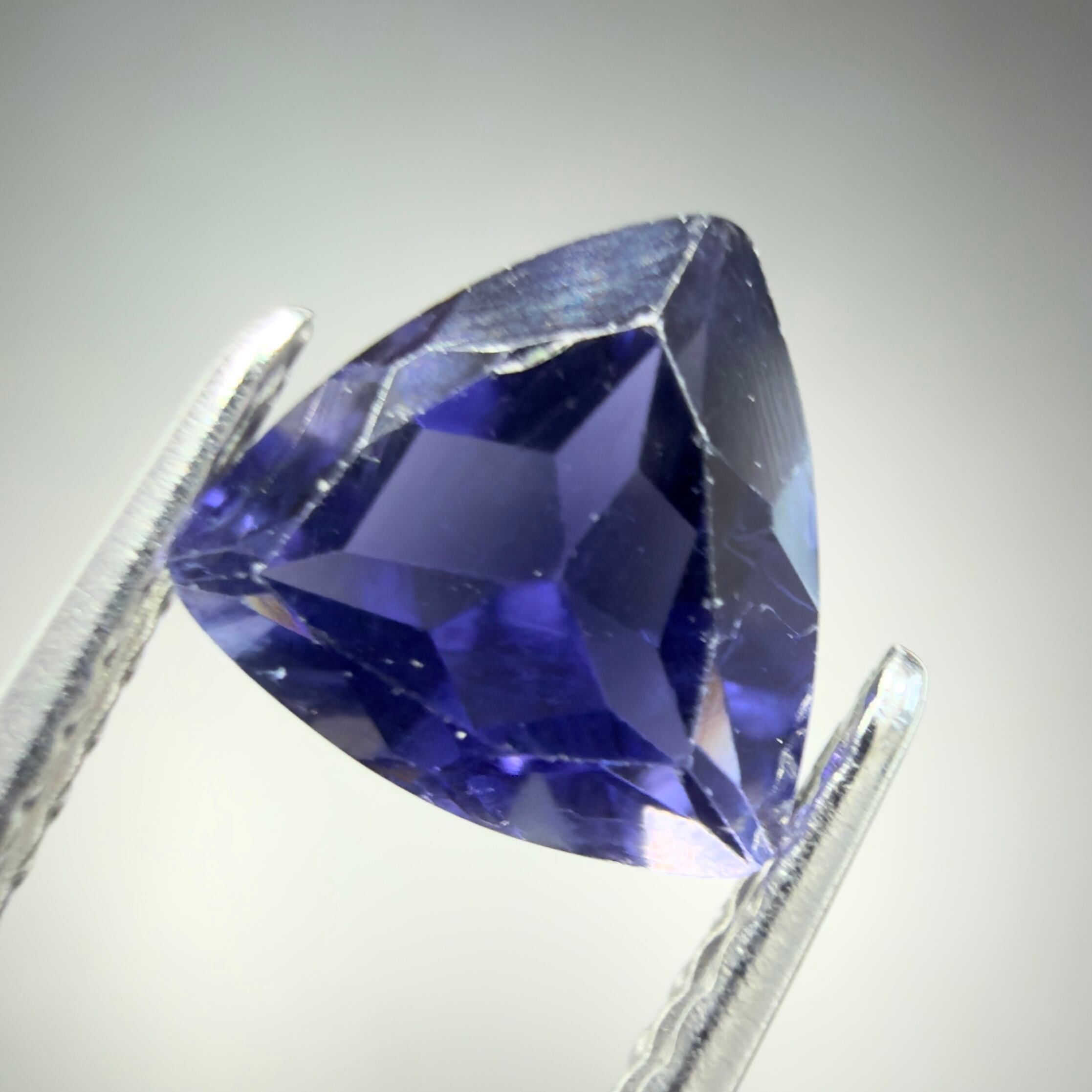 コーネルピン】 ルース タンザニア産 0.22ct | たからいしルース