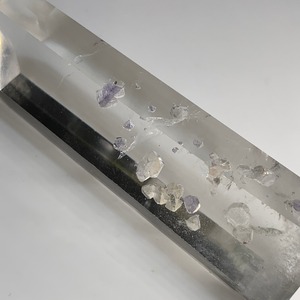 p130 フローライトin水晶ポイント