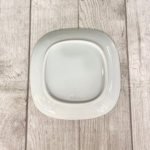 【波佐見焼】【和山】【フラワーパレード】【正角皿】取皿　Mサイズ　和食器　北欧風　ボタニカル　かわいい　おしゃれ　