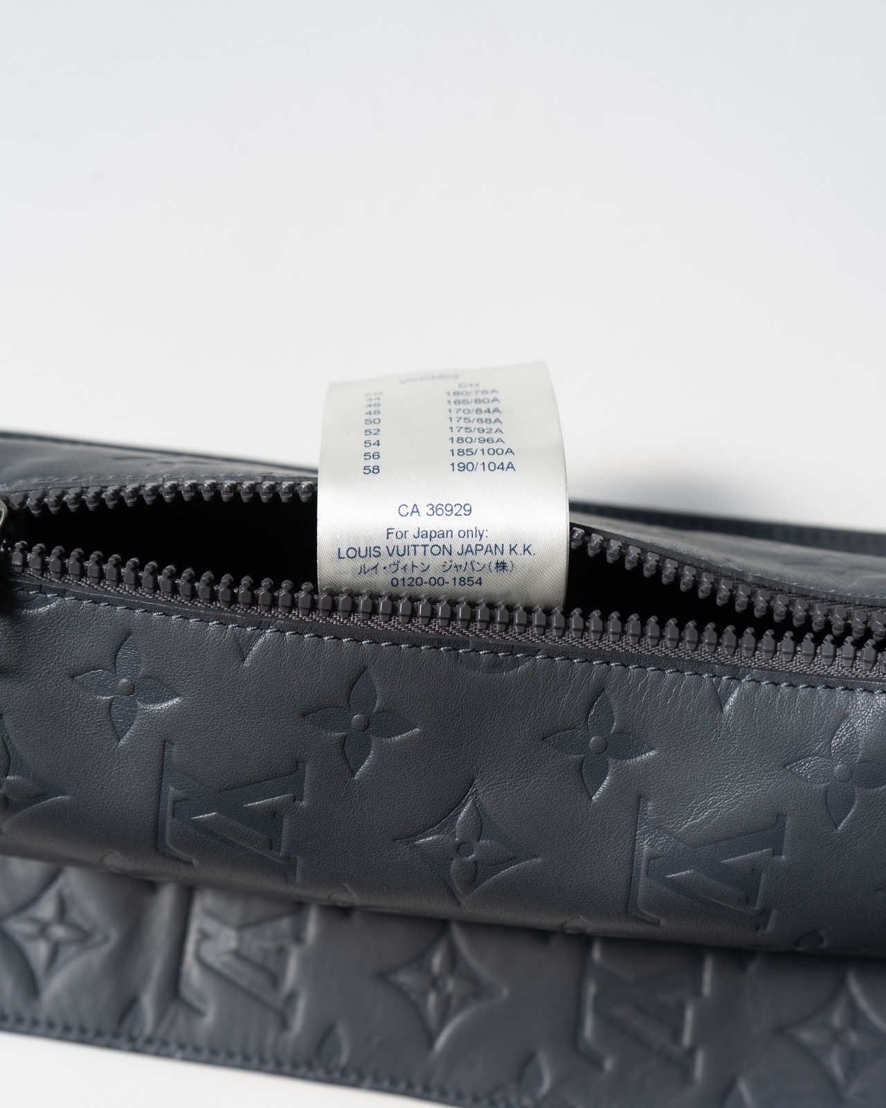 〈LOUIS VUITTON by Virgil Abloh〉Vest RM192M KRP HHL20W - 11