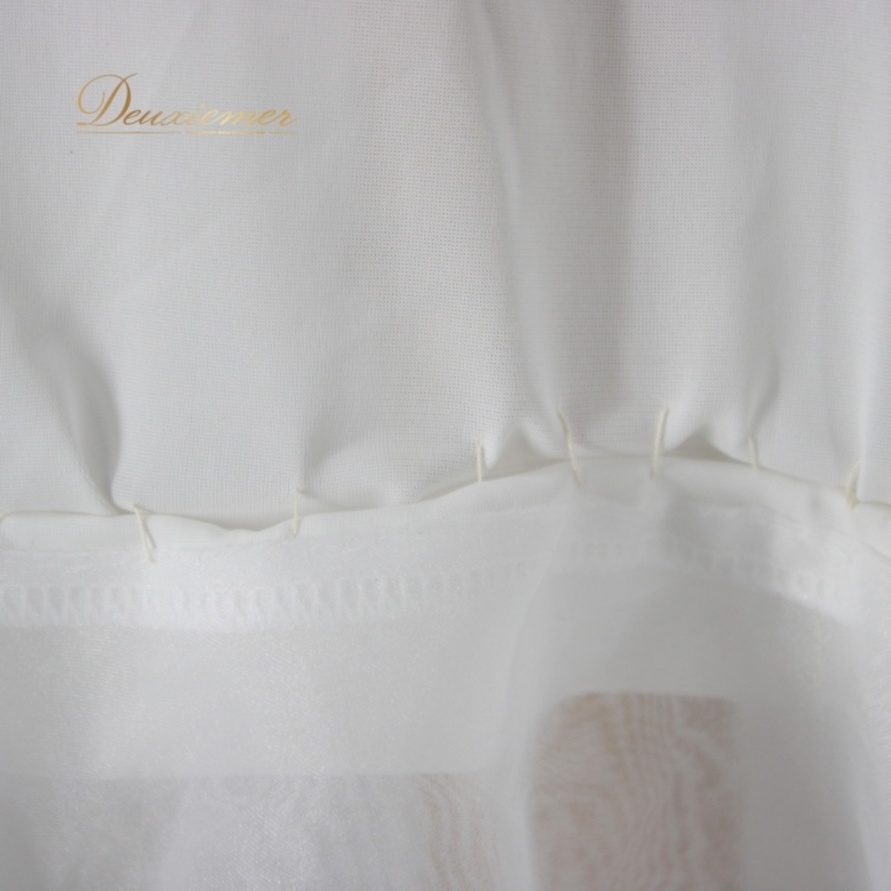 社交ダンス 衣装 スタンダード スカート パニエ ペチコート オールシーズン チャコット Chacott 白 無地 ホワイト系 フリル 美品 シンプル 美しい フレア スカート エレガント ダンス衣装 日本製 軽やか シンプルコーデ 多用途 春夏秋冬 幅広いサイズ感 アクセサリー ショッピング おしゃれ コーディネート