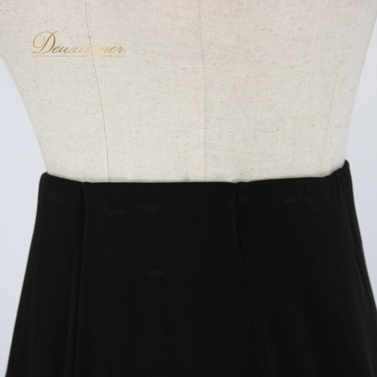 社交ダンス 衣装 スタンダード スカート レッスンウェア 練習着 オールシーズン ヒョウ柄 黒 ブラック系 シック 透け感 アニマル柄 かわいい 大きく広がる裾 ダンス映え 伸縮性 ウエストゴム仕様 おしゃれ 可愛い お出かけ パーティー 着痩せ トレンド レディース スポーティー セクシー 安全 スタイリッシュ エレガント フェミニン