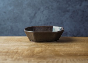 褐色釉 八角鉢（小鉢）／くるり窯