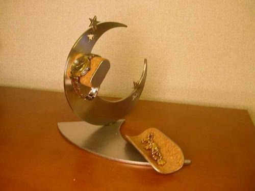 三日月ダブル気まぐれスター腕時計スタンド IMG139