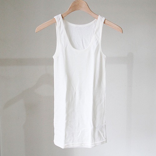 joha：メリノウールタンクトップ