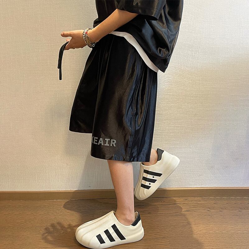 dannyandzee光沢感あるハーフパンツ