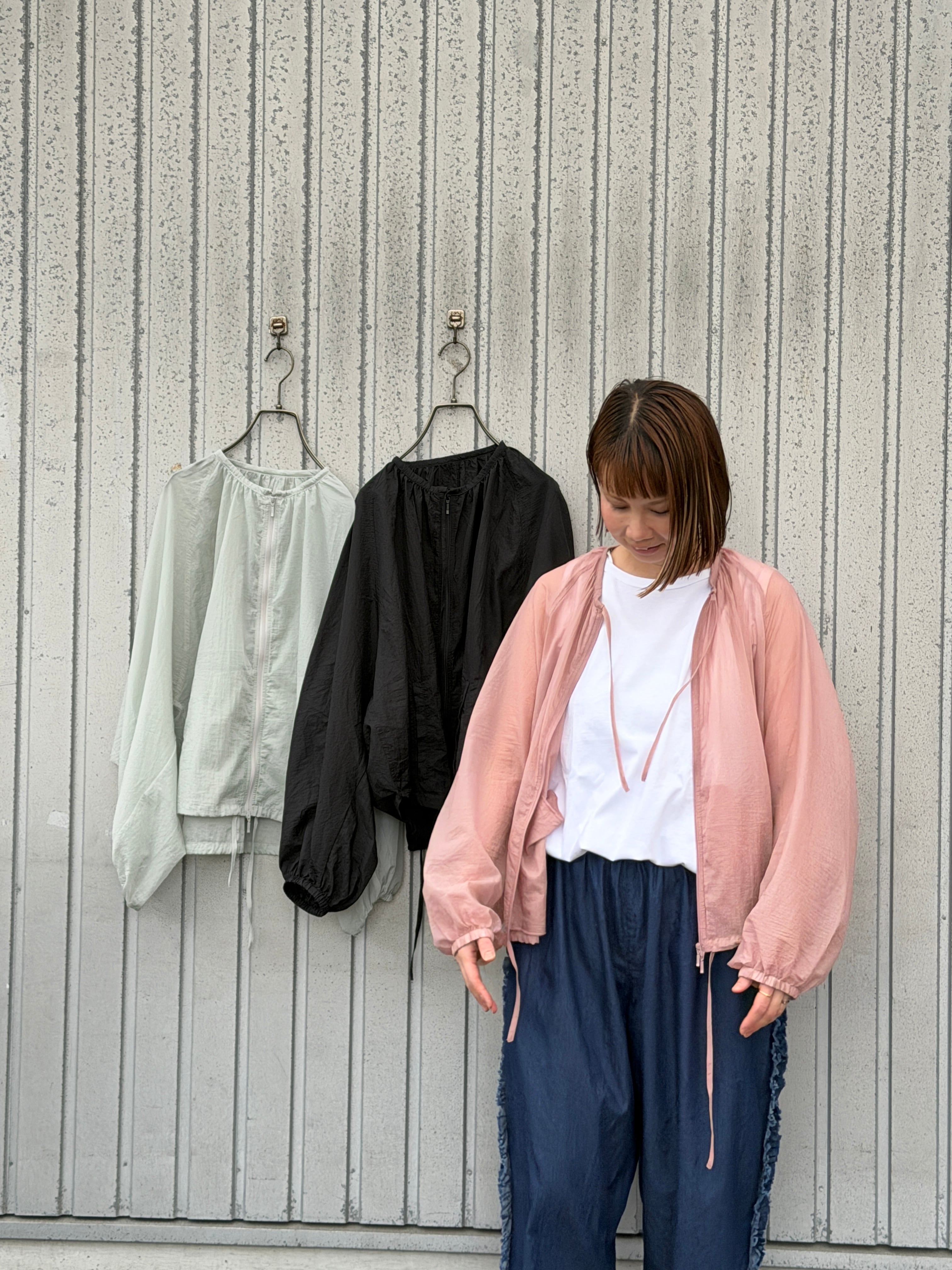 ギャザーたっぷりシアージップアップジャケット/Mao made'26SS/621306