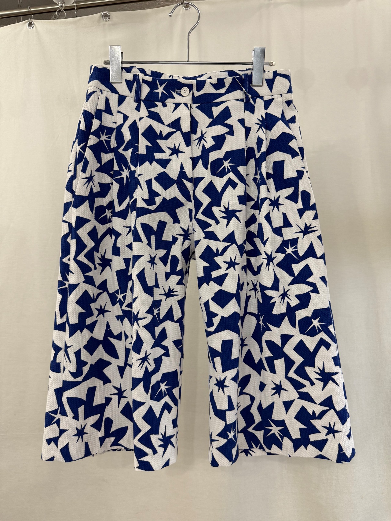 "JILSANDER NAVY" design shorts