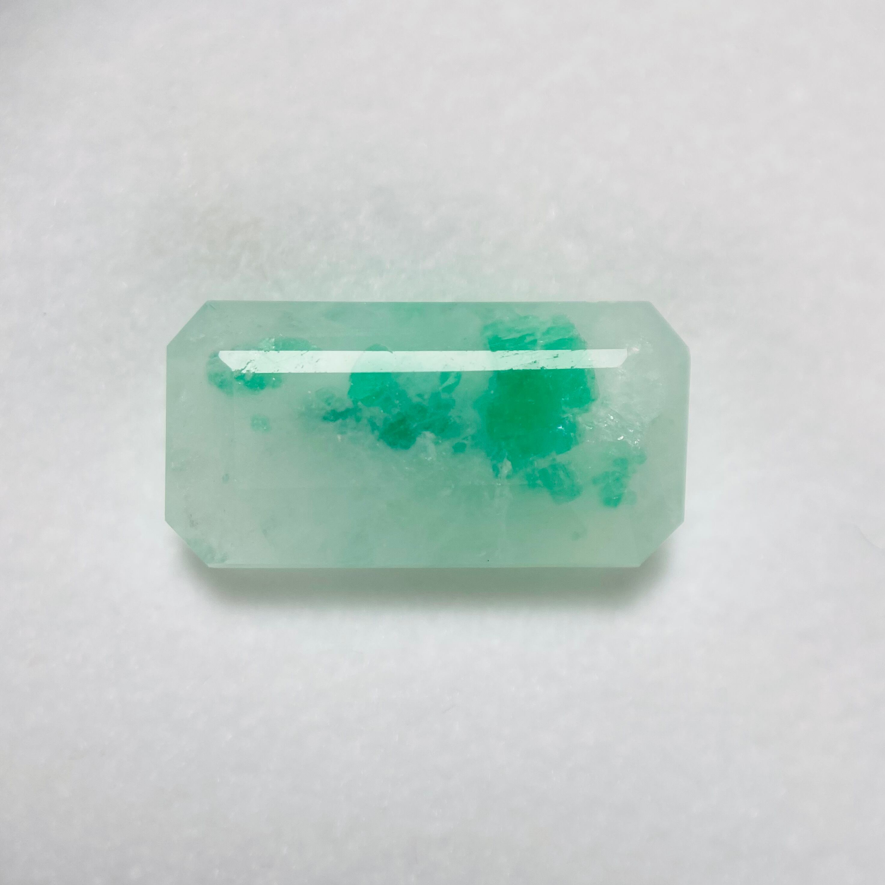 風景の見えるエメラルドインクオーツ