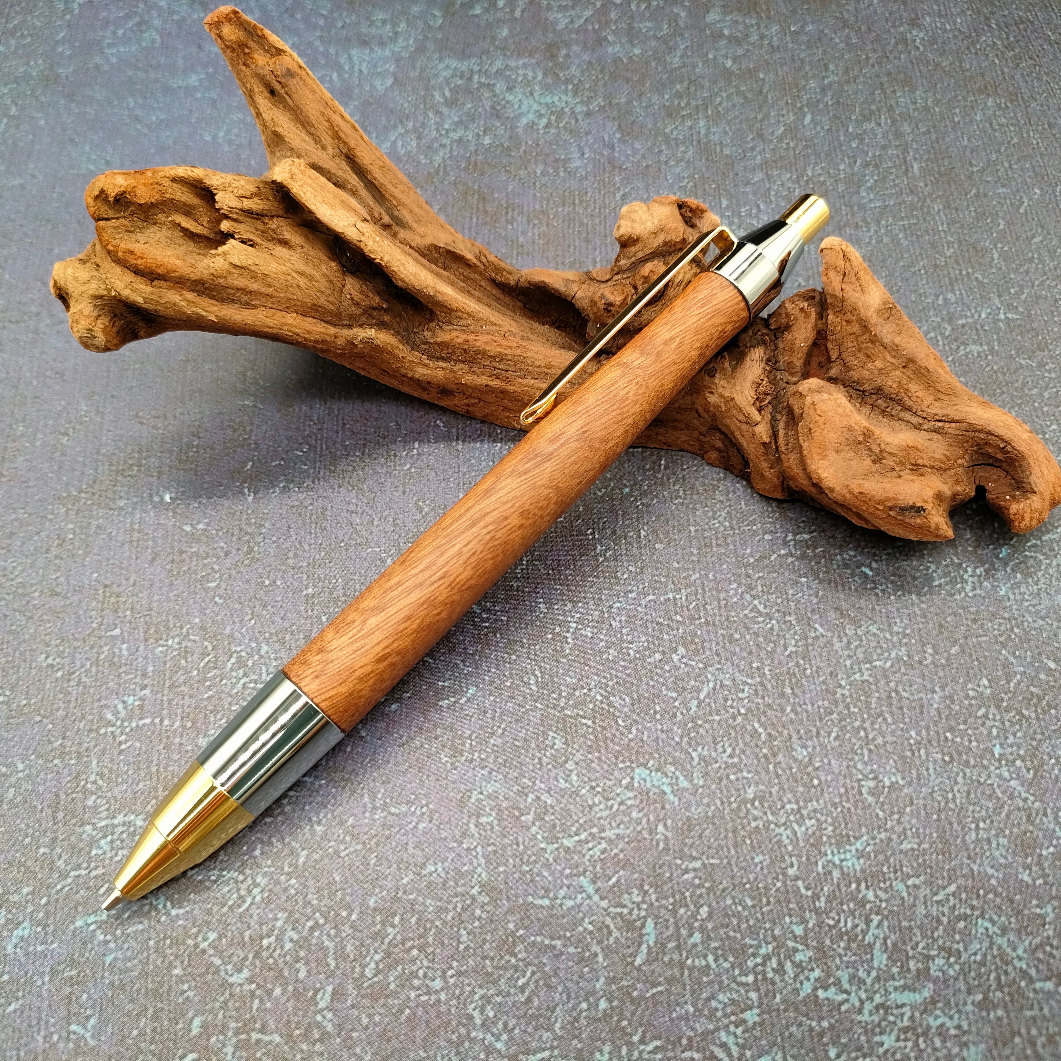 ZAWASOU 木軸ペン