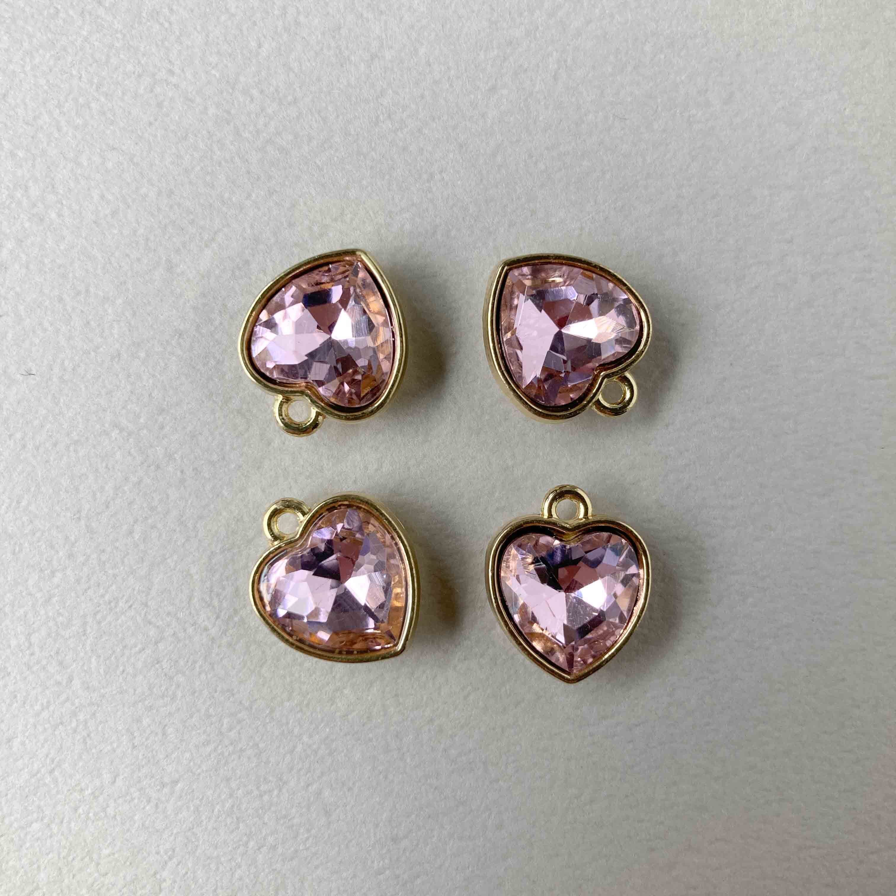 タグ有♡GOLDS♡ハートチャーム＆ダブルジップ♡チョーカー付トップス♡黒ピンク ぷっくりハートストーンチャーム | Dua-アクセサリーパーツショップ