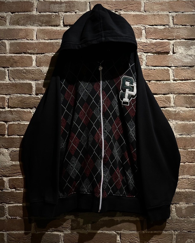 【Caka act3】“SOUTH POLE” Logo Argyle Pattern Zip Up Hoodie