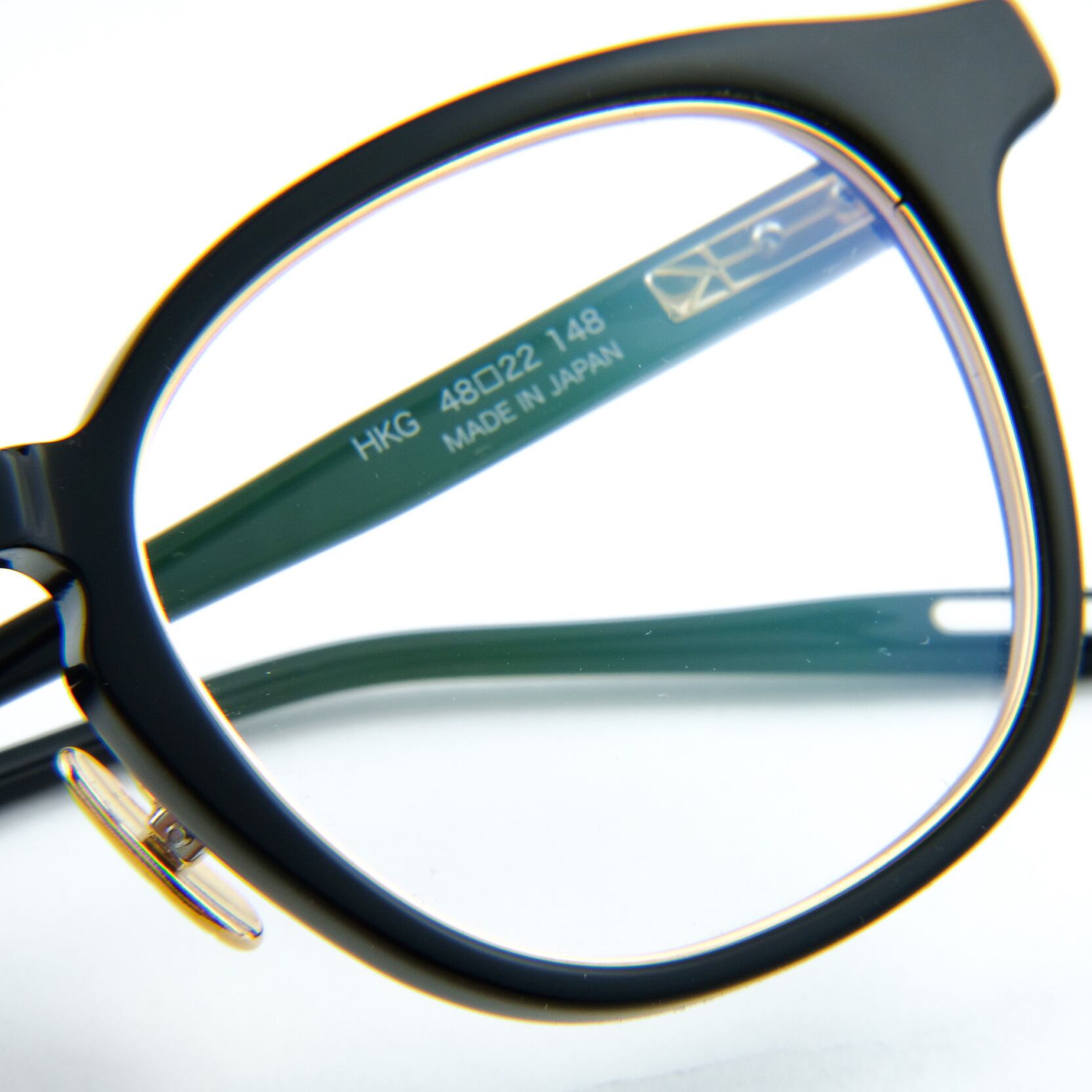 YUICHI TOYAMA ユウイチトヤマ メガネ U-121/BLACK GOLD | livra eyewear