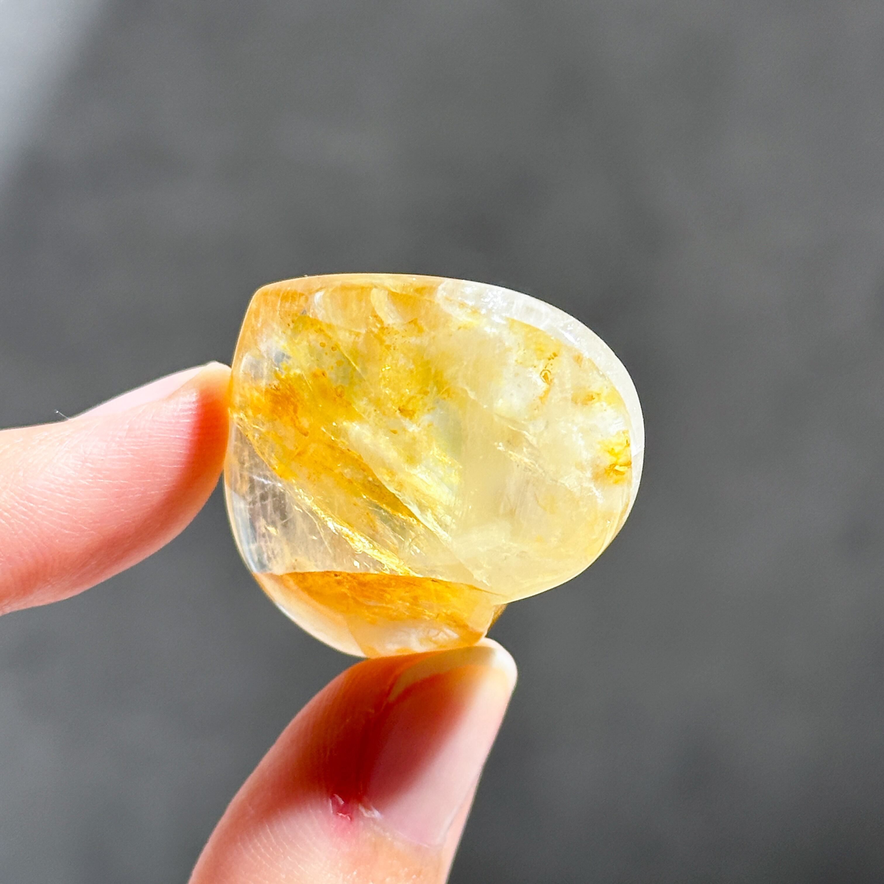 ゴールデンヒーラー ハート型 72◇ Golden Healer ◇ 天然石・鉱物