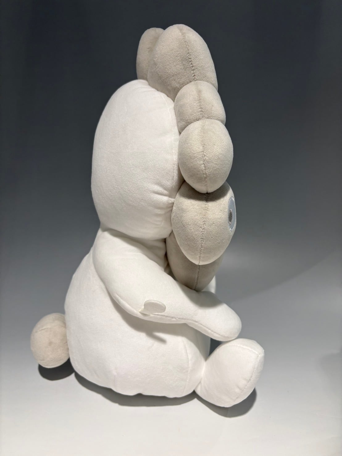 第1次受注】EXPO2025 ミャクミャク お手玉風ぬいぐるみ(L) 白