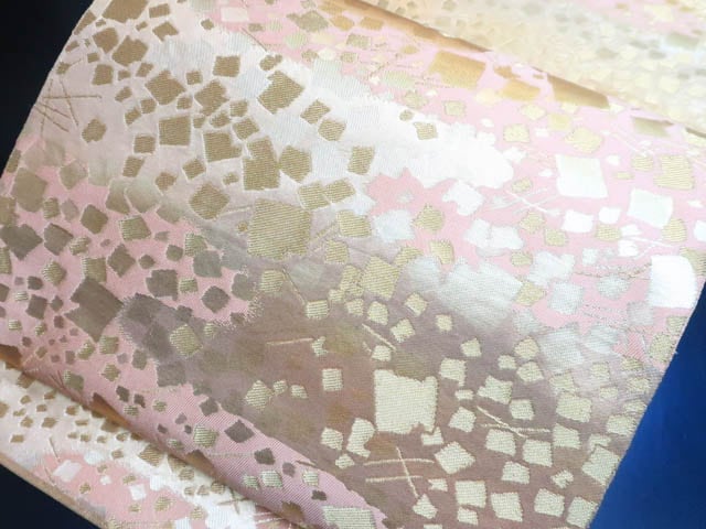 505y10〇袋帯 金糸 流水文 桜 モダンコーデ 振袖〇美品 成人式 結婚式 505y10〇袋帯 金糸 流水文 桜 モダンコーデ 振袖〇美品 成人式 結婚式