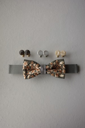 tai × cuffs button SET