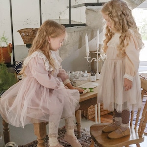 秋レースリボンあしらいチュールワンピース