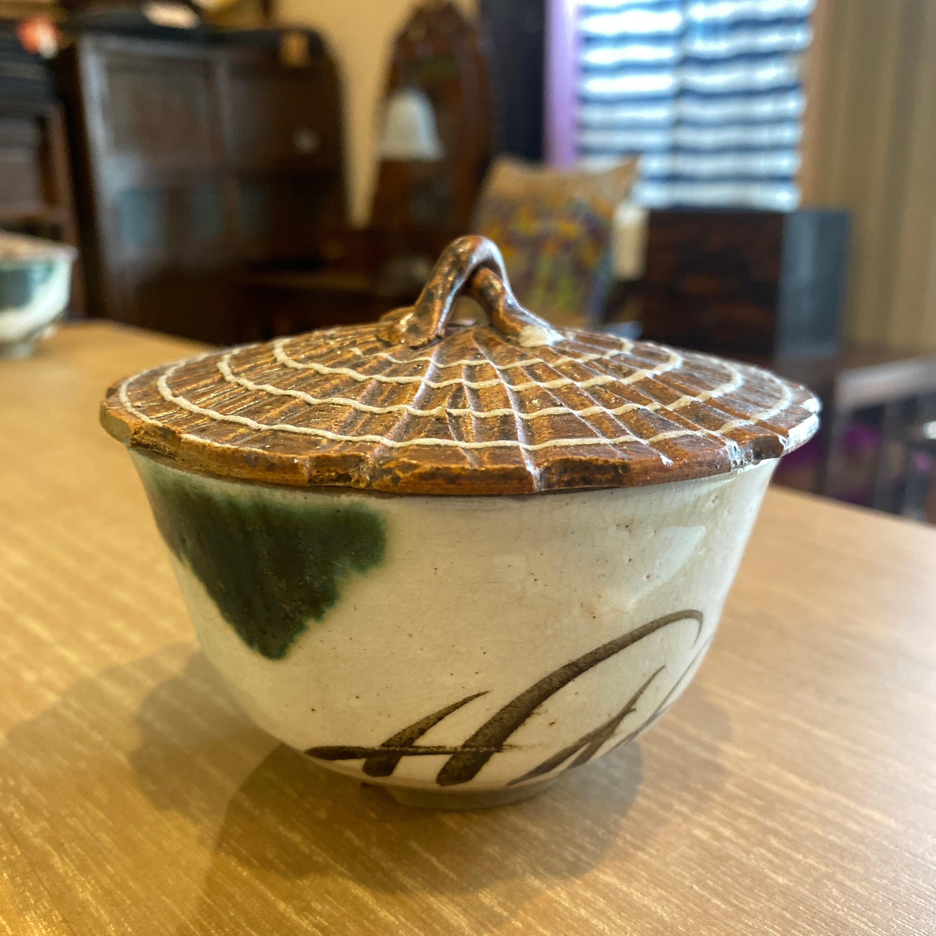 美術品・アンティーク・コレクション 蓋付き 湯呑み 松絵 陶器 茶器