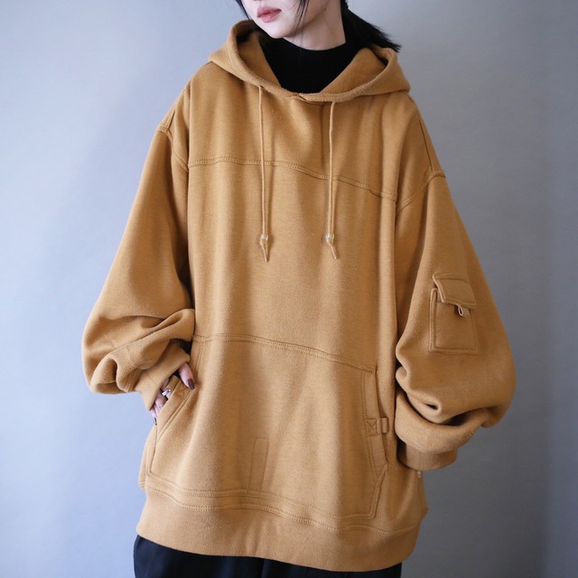 super over silhouette sleeve pocket design sweat parka