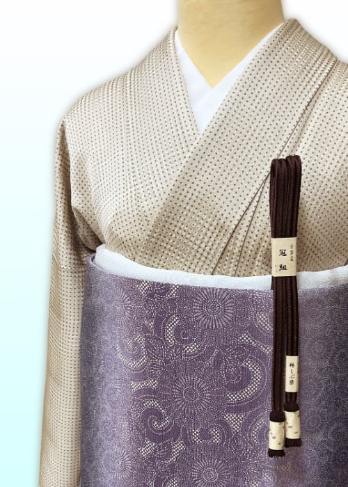 (袷)クリーム地角ドット 綸子小紋 紋なし・しつけ糸付き LUKKA -054(リユース品)