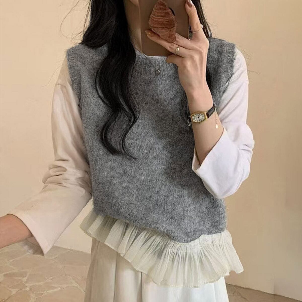 裾フリル ニット ベスト レディース 春秋冬 韓国 ジレ きれいめ 大人 かわいい 重ね着 レイヤード セーター ノースリーブ カジュアル プリーツフリル チョッキ 大人可愛い 大人女子