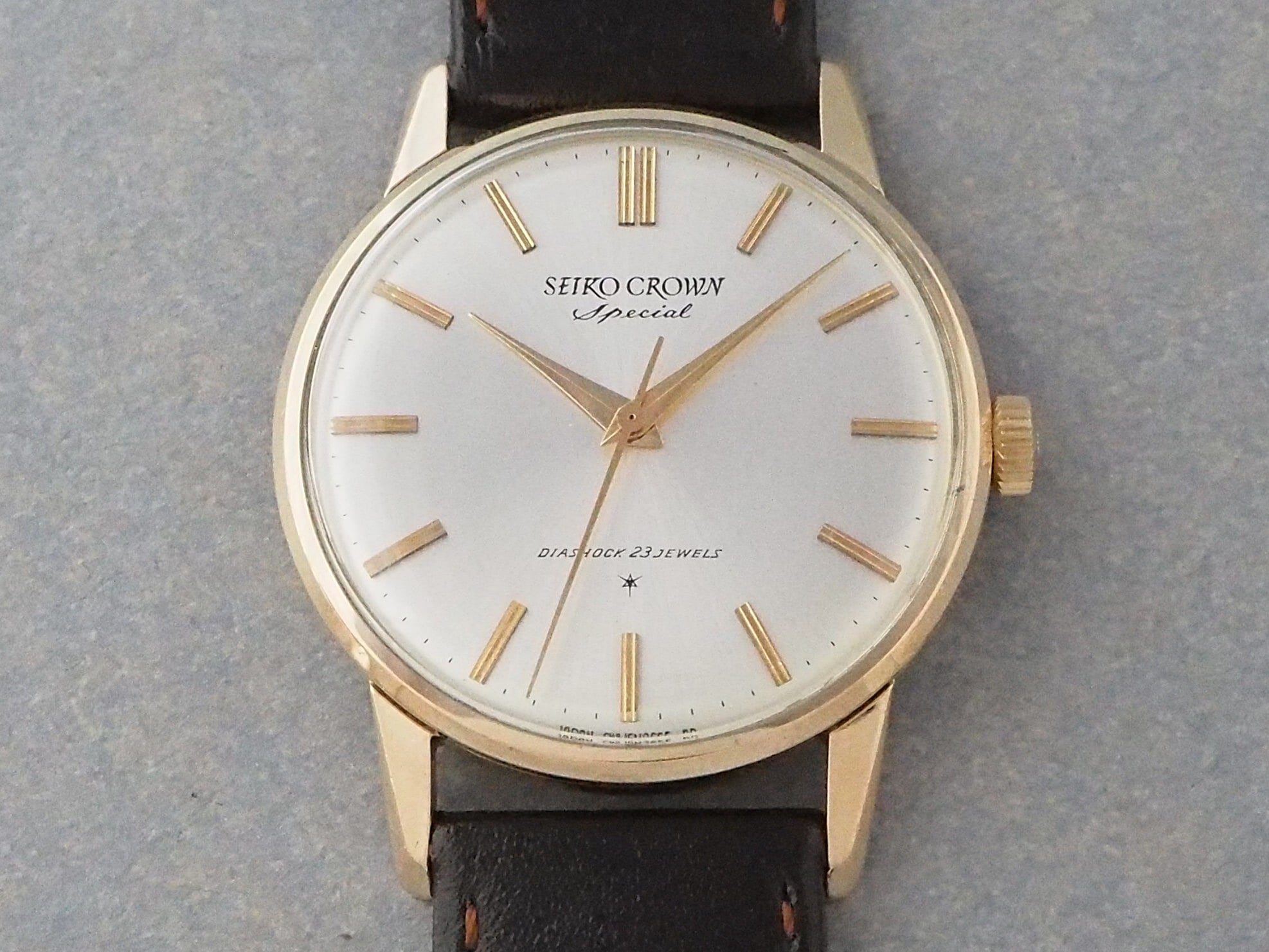 国産ブランド | L o'clock