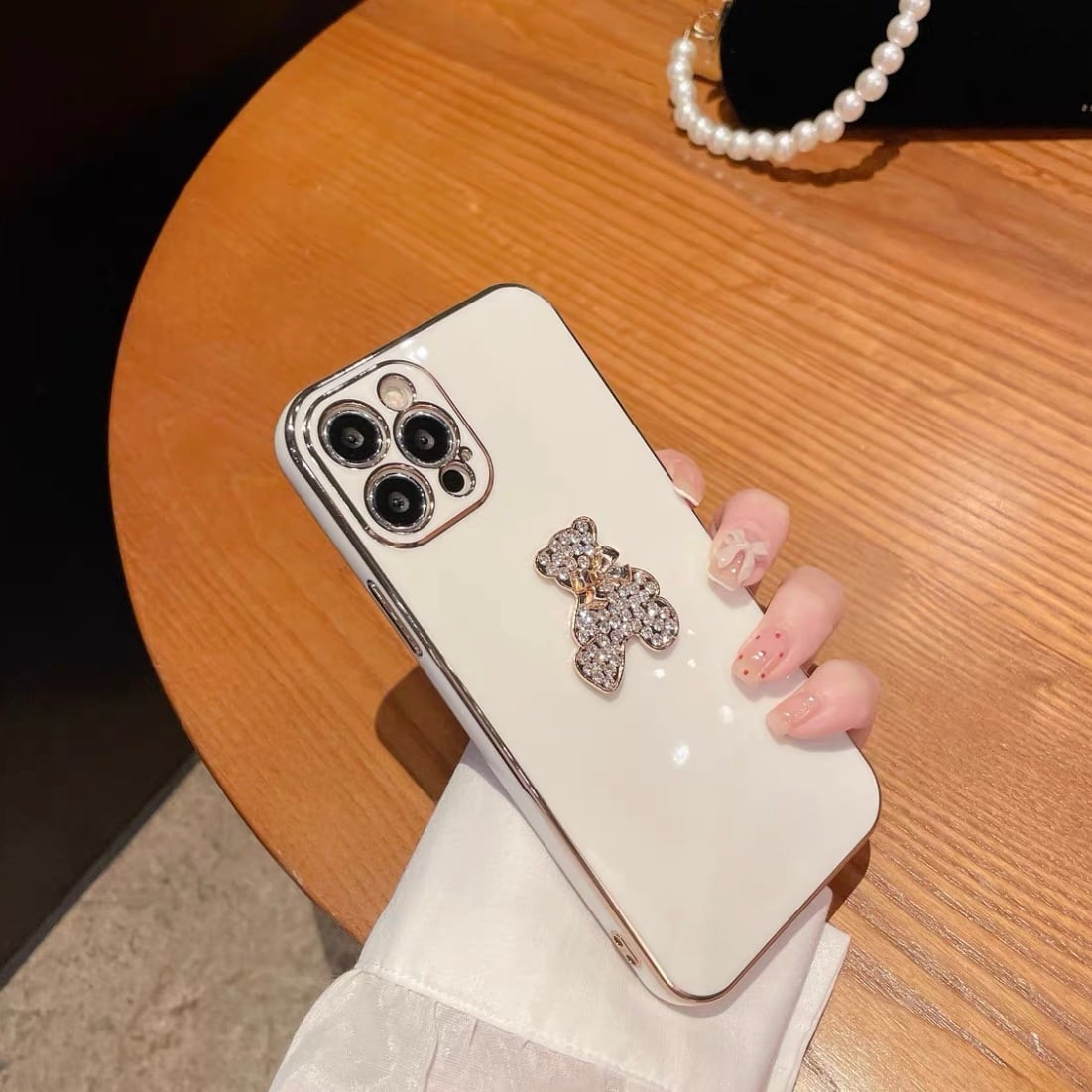 iPhone17Proケース デコレーション ラインストーン ベアデザイン ストーンベアiPhoneケース | Matey