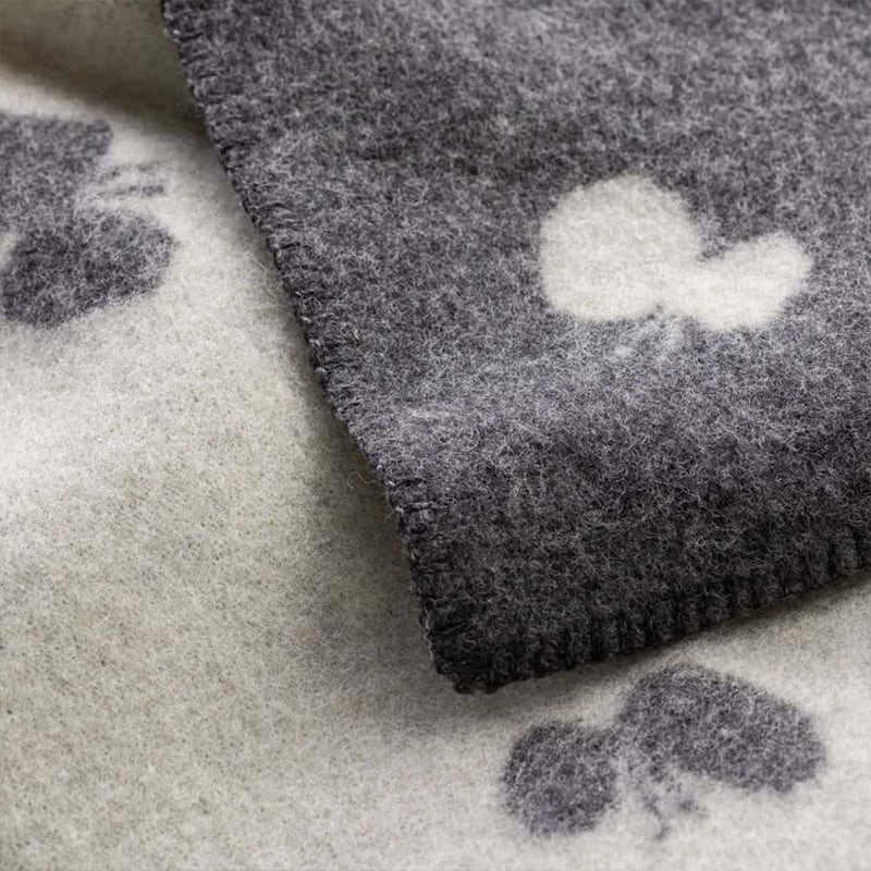 ウール ハーフブランケット CHOUCHO by mina perhonen［ KLIPPAN