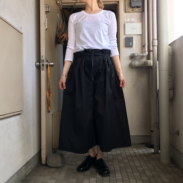 (g) グラム　COTTON WASHER GATHER WIDE PANTS BLACK