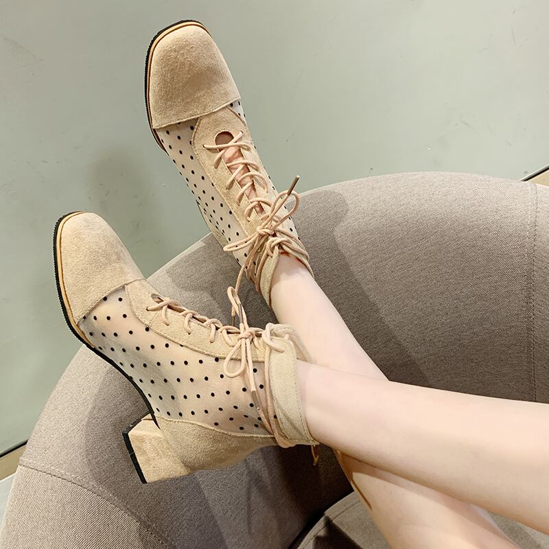 マーティンブーツ女性2020年春と秋の新しい英国の風のネット赤イン潮野生の中空中空通気性の短いチューブクールブーツ 部族の婦人靴6707447