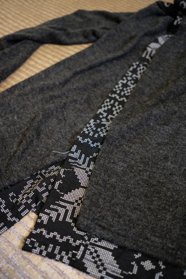 柄変形ニットカーディガン　　WE25-TOP02