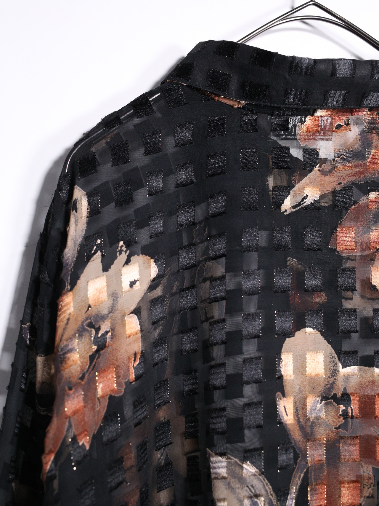 flower and square full pattern over silhouette shirt - 13