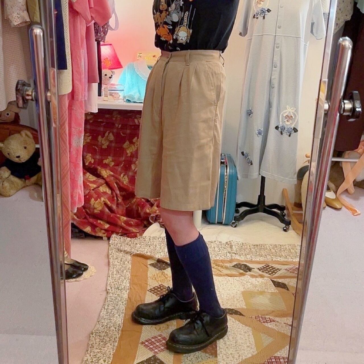 linen beige tuck half pants