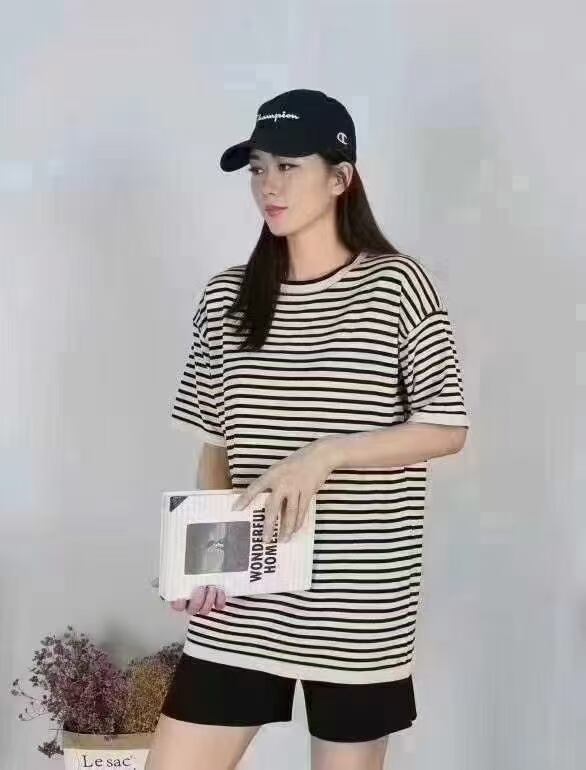 ボーダービッグTシャツ　AJ12541-013