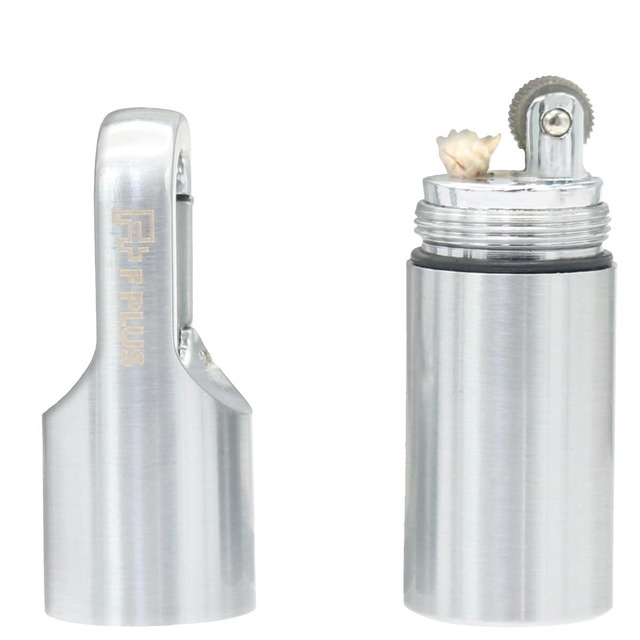 Jssmst 手提げ金庫 キーロック式 ミニ金庫 金属製 20x16x9cm (ブラック)