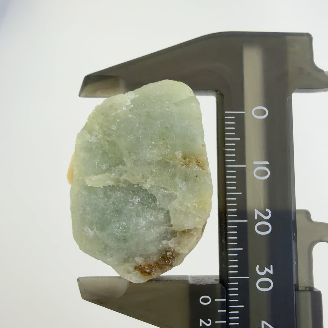 アクアマリン 311g 緑柱石 ベリル 鉱物 原石 自然石 鑑賞石 誕生石 水石 ⌂[原石]ベリル（緑柱石） | クリスタル・ワールド御徒町店