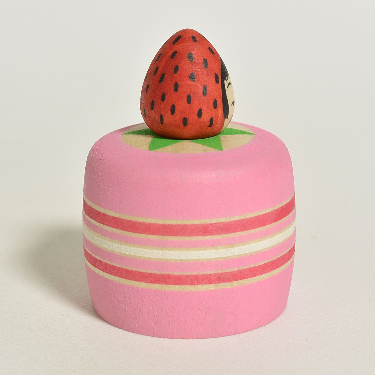 いちごケーキちゃんえじここけし 約1.5寸 約4.5cm 鈴木明 工人（作並系
