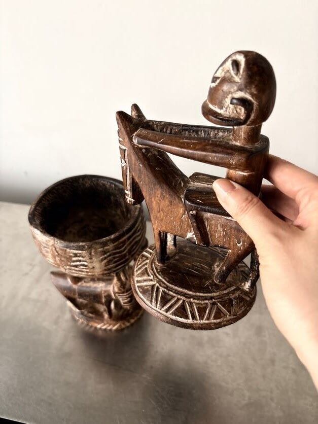 マリ共和国 ドゴン族 木彫 小物入れ｜アフリカ オブジェ｜Dogon Wooden