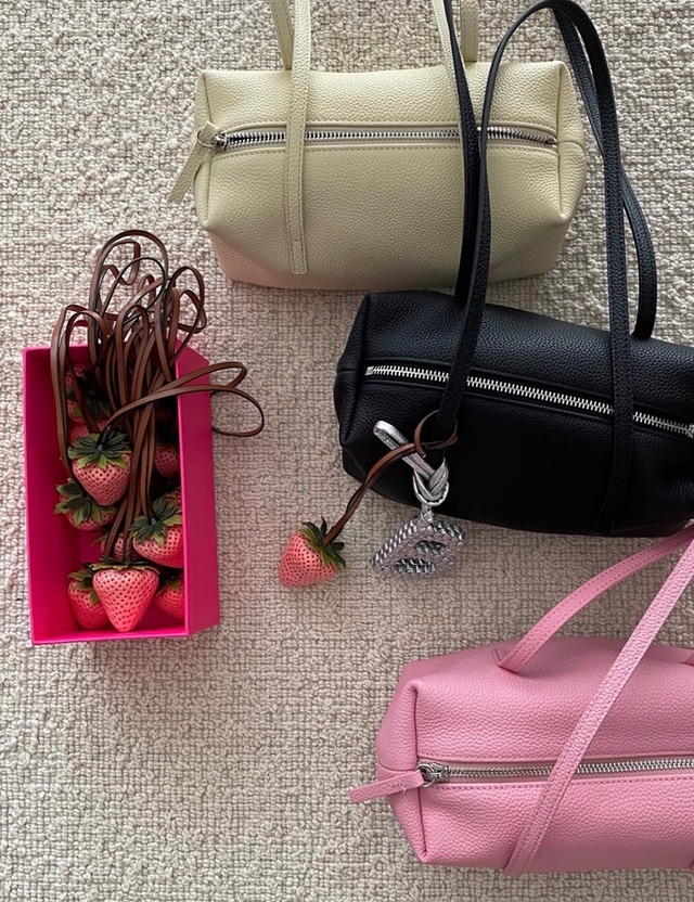 【新作5％OFF・3日間】Strawberry Key-ring_onecolor